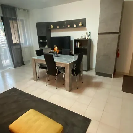 Apartment Station 27